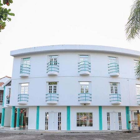 Hotel Plaza Real Montelibano Luaran gambar