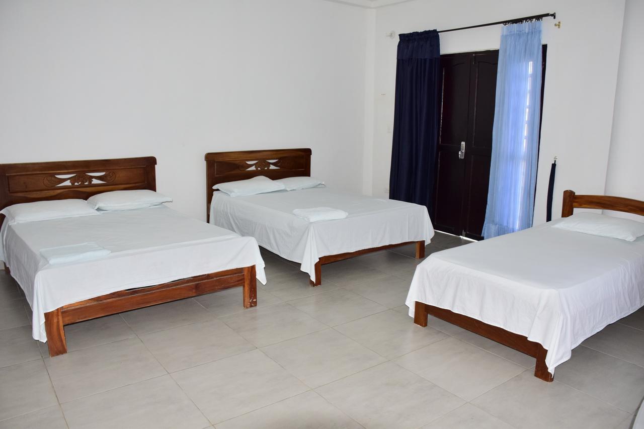 Hotel Plaza Real Montelibano Luaran gambar